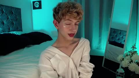 Kyle Cooper online show from 12/31/24, 07:31