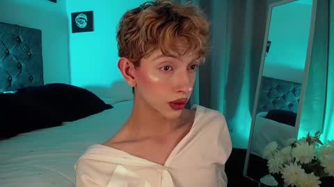 Kyle Cooper online show from 01/01/25, 12:43