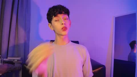 Kyle Cooper online show from 02/21/25, 03:34