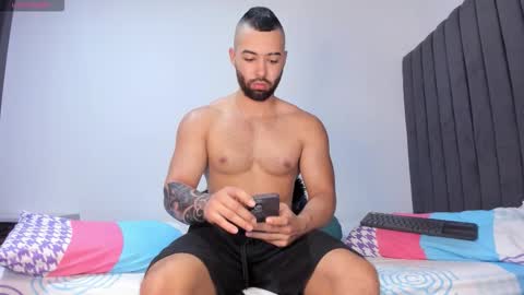 Kyle collinz online show from 11/05/25, 10:21