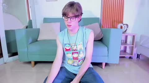 Kyle Dusk online show from 12/02/25, 01:17