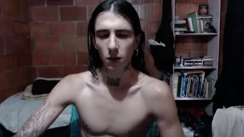 kyleer77 online show from 02/15/26, 08:05