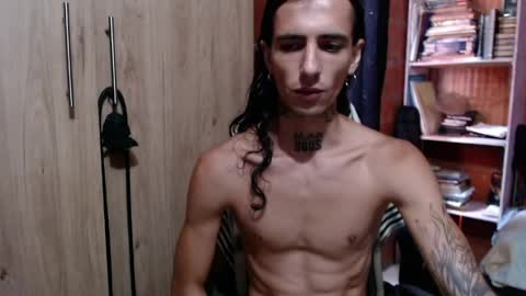 kyleer77 online show from 06/09/26, 03:12