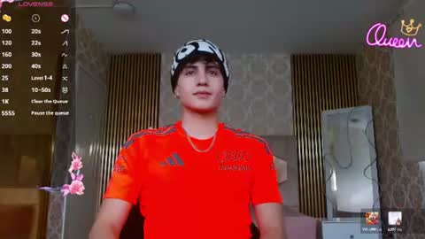 Snapshot of kyler_tay chatting on 06/17/26, 12:07 kyler_tay online show from 06/17/26, 12:07