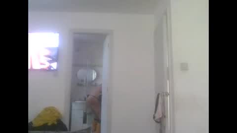 kylestrips4youq online show from 04/19/26, 11:53