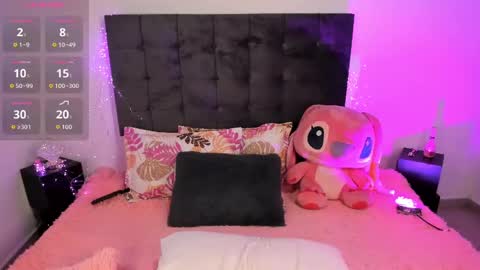 Kylie  online show from 10/22/25, 10:20