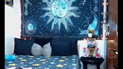 kylie online show from 04/08/26, 09:26