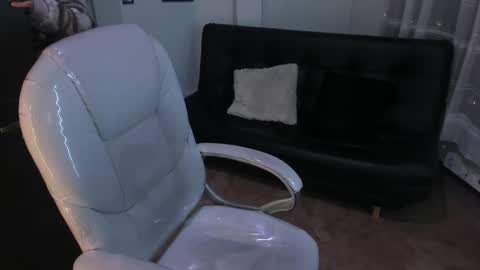 Snapshot of kylie_fire chatting on 02/25/25, 01:06 kylie online show from 02/25/25, 01:06