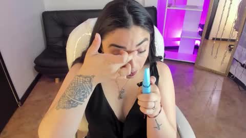 kylie online show from 11/11/25, 01:44