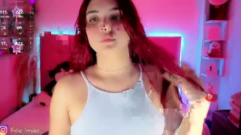 k ylie online show from 03/31/26, 09:59