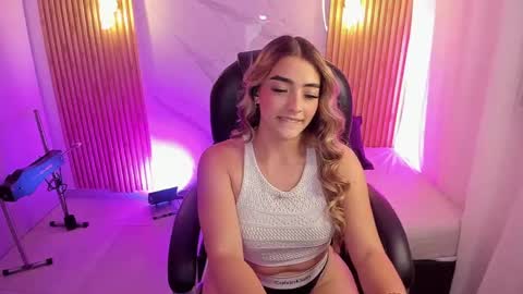  KYLIE  online show from 04/20/26, 03:31