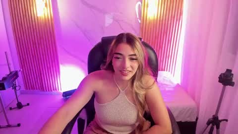  KYLIE  online show from 04/21/26, 03:02