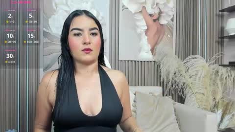 Snapshot of kylie_jonnes chatting on 06/17/26, 03:31 online show from 06/17/26, 03:31