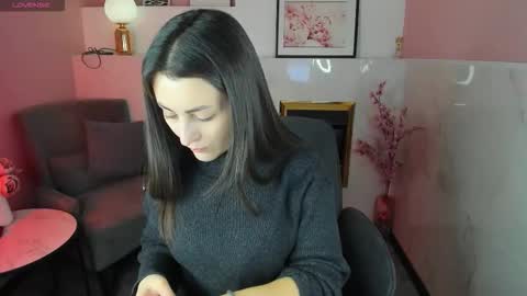 Kylie online show from 12/17/25, 05:13