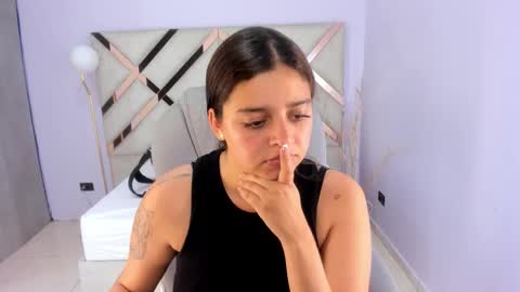 Snapshot of kylie_reyes chatting on 02/26/26, 07:35 Kylie Reyes online show from 02/26/26, 07:35