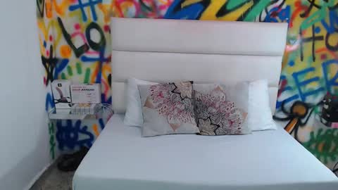 Melissa online show from 02/17/25, 01:53