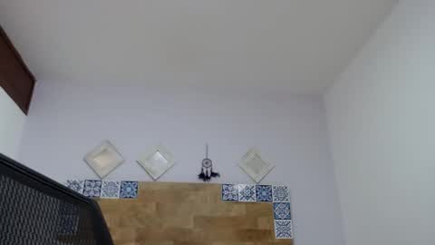 Melissa online show from 02/28/25, 02:20