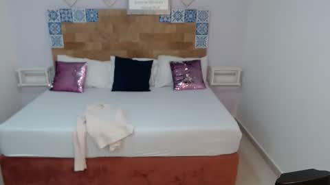 Melissa online show from 12/20/25, 10:55