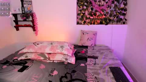 kylietimothee online show from 03/11/26, 07:31