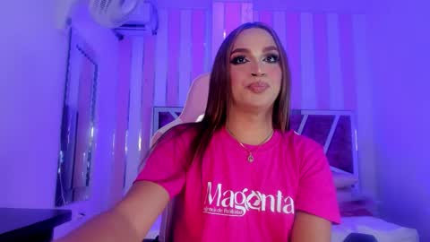 Kylie online show from 12/01/25, 04:06