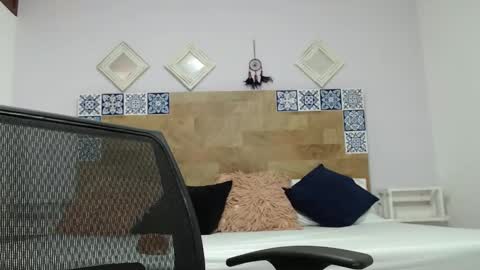 Kylie online show from 03/05/25, 02:34