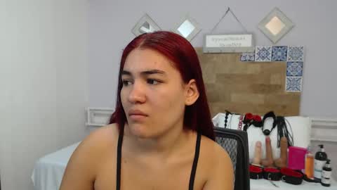 Kylie online show from 11/29/25, 11:24