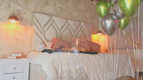 Kyle online show from 10/18/25, 12:06