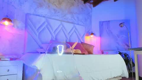 Kyle online show from 11/30/25, 11:25