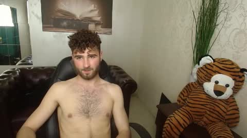 KyloEast online show from 04/23/26, 12:29