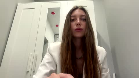 Selena online show from 04/02/26, 01:14