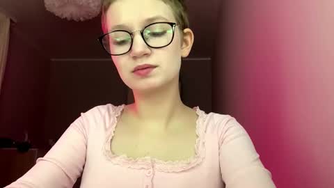 Kim online show from 01/09/26, 06:10