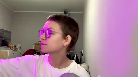 Kim online show from 01/16/26, 12:03