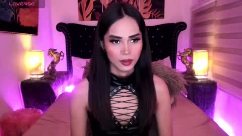 Kyndall online show from 02/12/25, 05:26