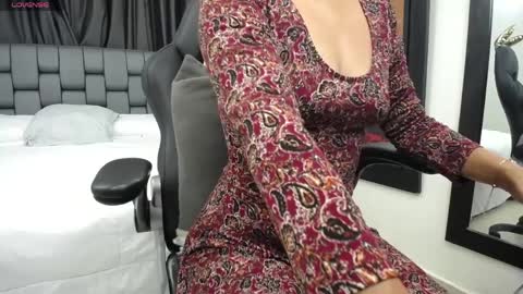 Kyra online show from 04/07/26, 11:54