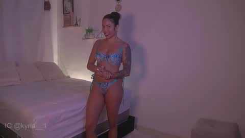 Snapshot of kyria__1 chatting on 02/07/25, 04:16 schedule 300 pm - 1100pm colombia time online show from 02/07/25, 04:16