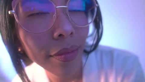 Snapshot of kyria__1 chatting on 02/09/25, 08:34 schedule 300 pm - 1100pm colombia time online show from 02/09/25, 08:34