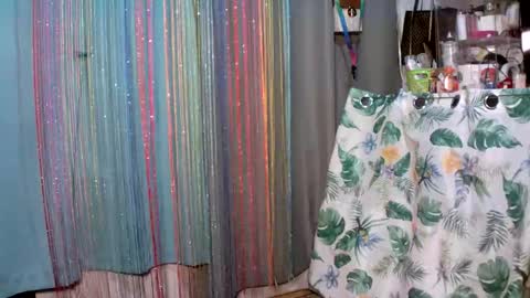 kyutshyne online show from 03/12/25, 06:22