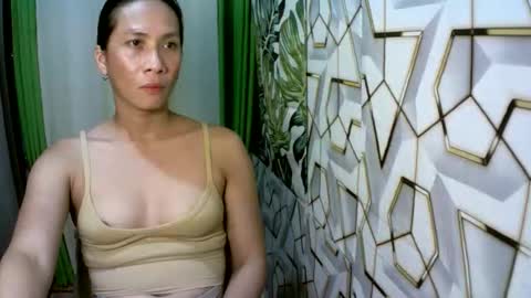 kyutshyne online show from 04/24/26, 06:10