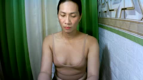 Snapshot of kyutshyne chatting on 06/12/26, 07:35 kyutshyne online show from 06/12/26, 07:35