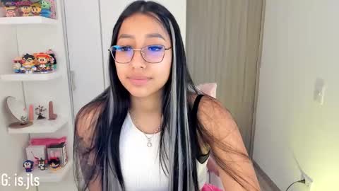 IG  online show from 10/04/25, 12:30