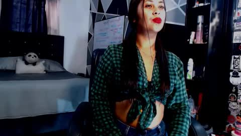 l0lavelvet online show from 04/15/26, 08:31