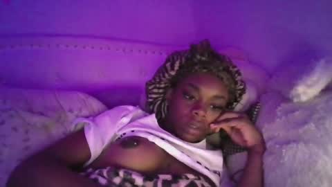 Preshh online show from 10/19/25, 03:40