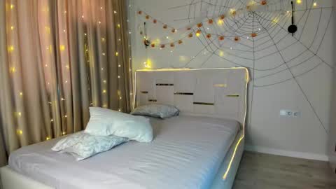 Ameli online show from 10/31/25, 05:52