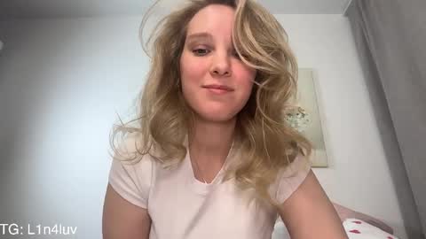 lina online show from 03/24/26, 05:18