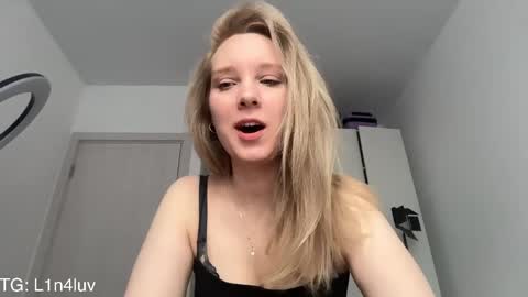 lina online show from 03/29/26, 02:17