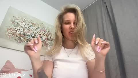 lina online show from 04/21/26, 02:51