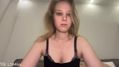 lina online show from 05/26/26, 06:59