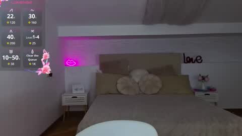Snapshot of l1ttle_angel__ chatting on 10/10/25, 08:41 Margo online show from 10/10/25, 08:41