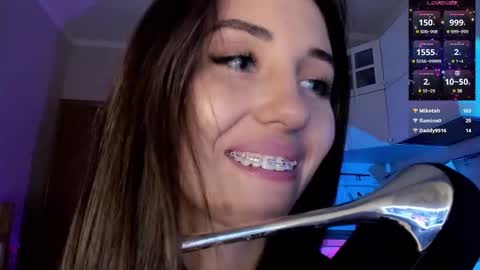 Snapshot of l1tww chatting on 02/04/25, 09:31 Malika online show from 02/04/25, 09:31