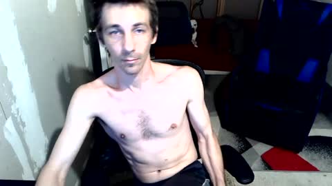 Snapshot of l1v1nth3dr3am chatting on 07/06/26, 05:04 l1v1nth3dr3am online show from 07/06/26, 05:04